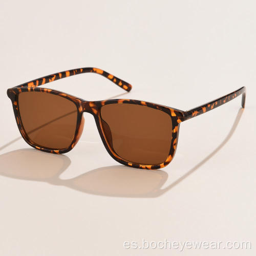 Nuevas gafas de sol cuadradas retro europeas y americanas Gafas de sol de calle de moda para mujer Gafas de sol transfronterizas de estilo masculino s21171